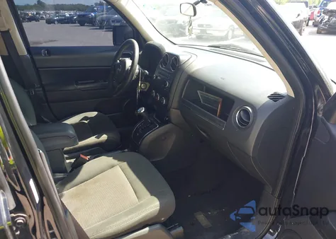 2014 Jeep Patriot Sport z USA, uszkodzony, nr VIN 1C4NJPBA5ED801377